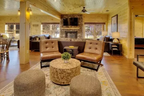3219 Mayes Loop Rd, Pigeon Forge, TN 37863 photo 26