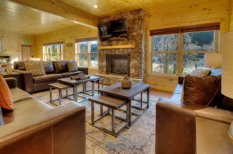 3219 Mayes Loop Rd, Pigeon Forge, TN 37863 photo 20