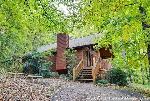 3356 Twin City Way, Pigeon Forge, TN 37863