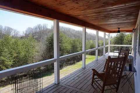 179 White Pine Rd, Talbott, TN 37877 photo 2