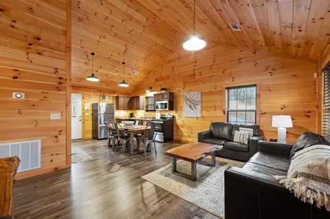 535 Golf Rd, Pigeon Forge, TN 37863 photo 6
