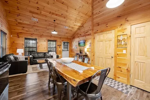 535 Golf Rd, Pigeon Forge, TN 37863 photo 13