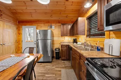 535 Golf Rd, Pigeon Forge, TN 37863 photo 12