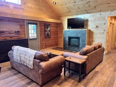 825 String Run Way, Pigeon Forge, TN 37863 photo 23