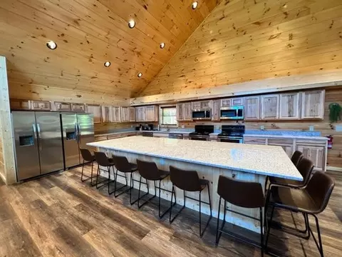 825 String Run Way, Pigeon Forge, TN 37863 photo 6