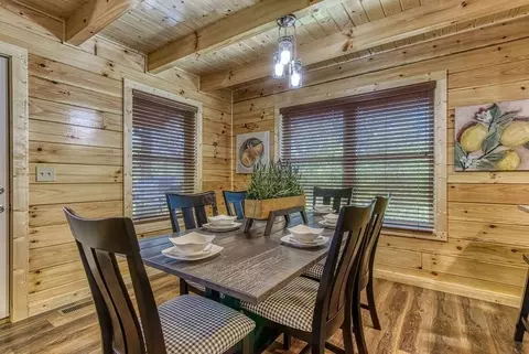 809 String Run Way, Pigeon Forge, TN 37863 photo 32