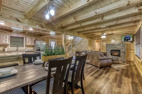 809 String Run Way, Pigeon Forge, TN 37863 photo 8