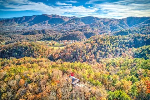 815 Hawk View Dr, Townsend, TN 37882 photo 8