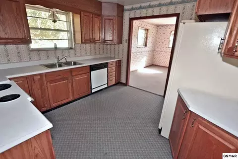 354 Webb Rd, Townsend, TN 37882 photo 11
