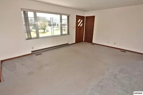 354 Webb Rd, Townsend, TN 37882 photo 6