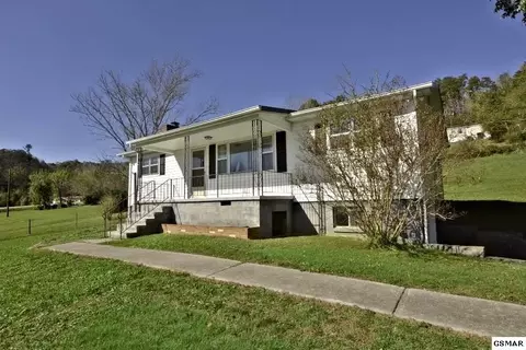 354 Webb Rd, Townsend, TN 37882 photo 1