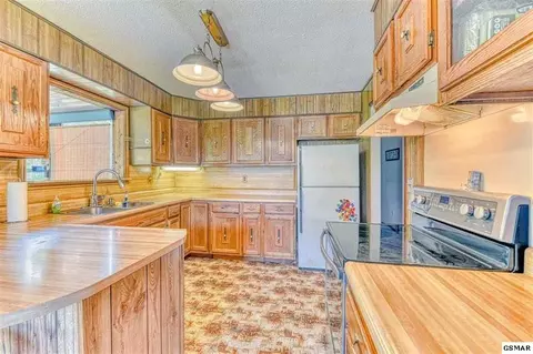 1520 Pleasant View Dr, Talbott, TN 37877 photo 10