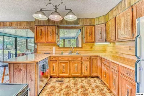 1520 Pleasant View Dr, Talbott, TN 37877 photo 7