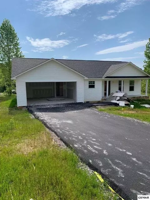 3015 Kimberly Dr, White Pine, TN 37890 photo 1