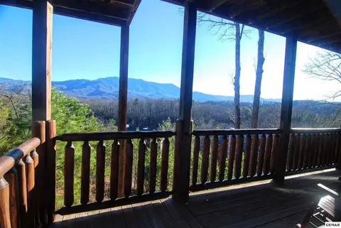 2124 View Dr #LECONTEVIEWMANOR, Sevierville, TN 37876 photo 31