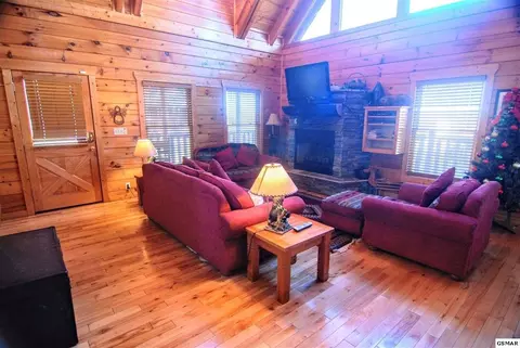 2124 View Dr #LECONTEVIEWMANOR, Sevierville, TN 37876 photo 5