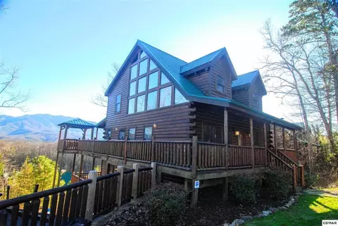 2124 View Dr #LECONTEVIEWMANOR, Sevierville, TN 37876 photo 1