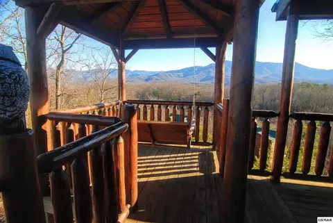 2124 View Dr #LECONTEVIEWMANOR, Sevierville, TN 37876 photo 18