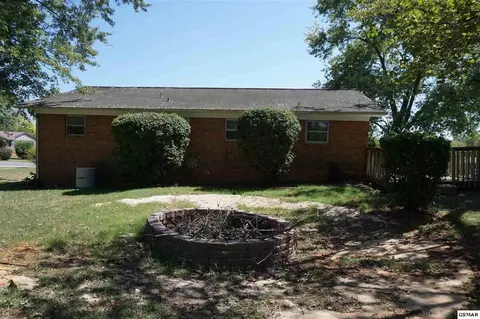 414 English Dr, Talbott, TN 37877 photo 5