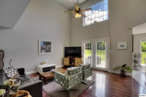 7659 Abbey Ln, Talbott, TN 37877 photo 4