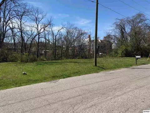 3316 Old Mill St, Pigeon Forge, TN 37863 photo 1