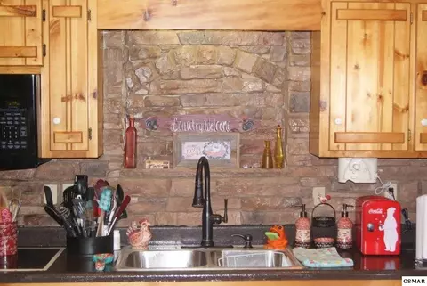 183 Davis Rd, Rutledge, TN 37861 photo 6