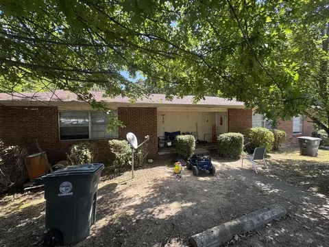 1845 Dana Ln, Hixson, TN 37343