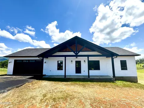 3016 Easy Going Ln, Newport, TN 37821