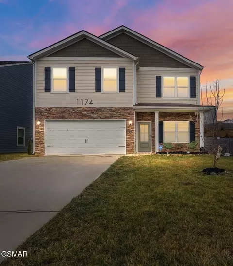 1174 Hampton Place Cir, Loudon, TN 37774