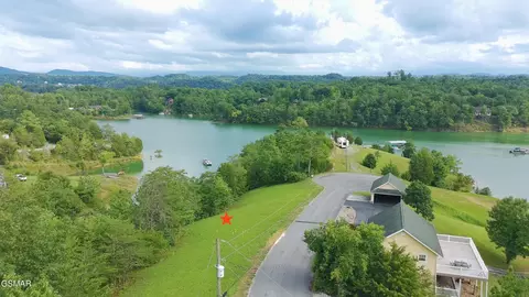16 Morning View Ln, Sevierville, TN 37876