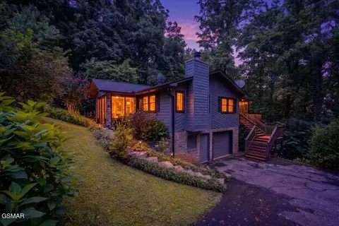 1931 Spring Hill Dr, Sevierville, TN 37876