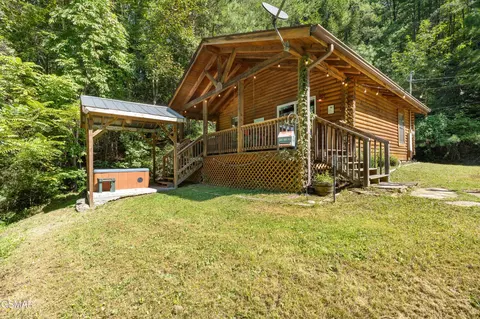 1284 Laurel Lick Rd #2, Sevierville, TN 37862