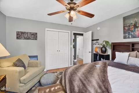 Bedroom - 157 Britton Dr, Talbott, TN 37877 photo 5 of 6