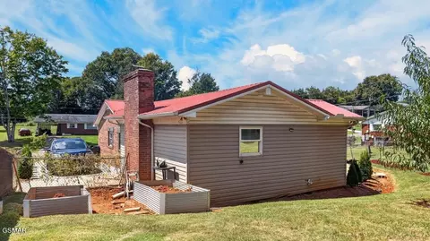 Exterior - 157 Britton Dr, Talbott, TN 37877 photo 5 of 6