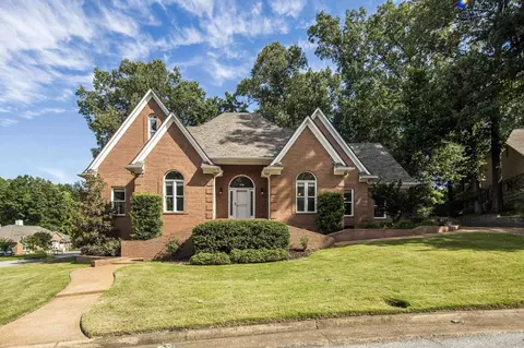 500 Brook Ridge Cir, Cordova, TN 38018