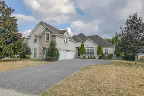 649 Bonita Pkwy S, Hendersonville, TN 37075