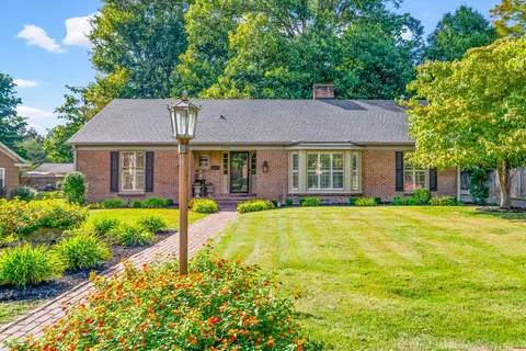 2611 Cayce Meade Dr, Hopkinsville, KY 42240