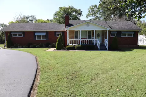 3922 Hunters Point Pike, Lebanon, TN 37087