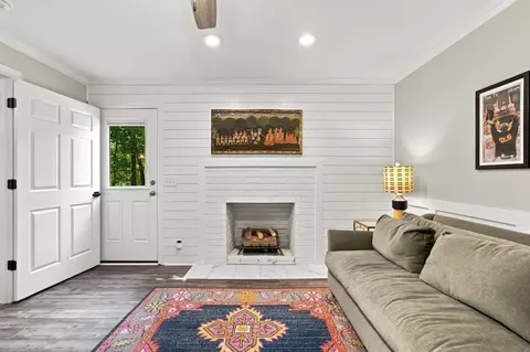 Living - 100 Stephen Nicks Dr, Dickson, TN 37055 photo 3 of 3