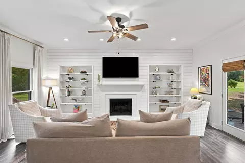 Living - 100 Stephen Nicks Dr, Dickson, TN 37055 photo 1 of 3