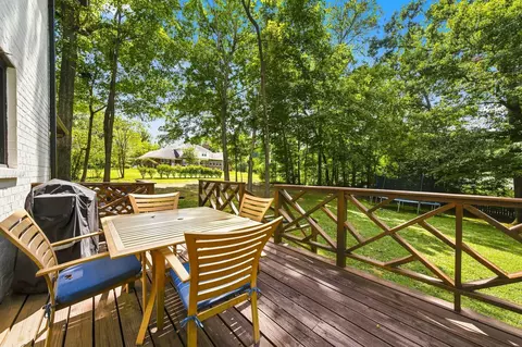 Exterior - 100 Stephen Nicks Dr, Dickson, TN 37055 photo 7 of 10