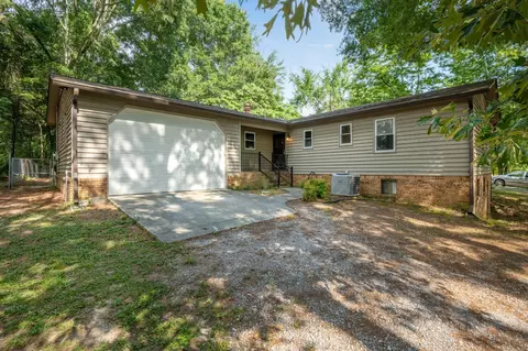 440 Bishop Pond Rd, Chatsworth, GA 30705