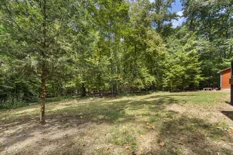 Exterior - 1035 Riverview Rd, Centerville, TN 37033 photo 7 of 9