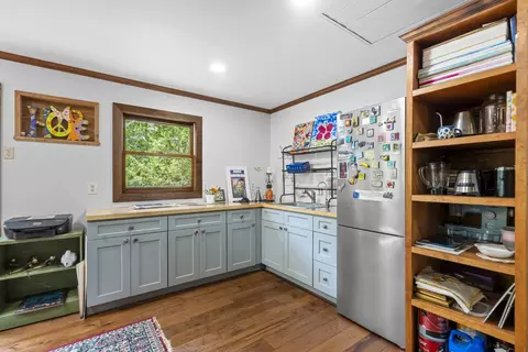 Kitchen - 1035 Riverview Rd, Centerville, TN 37033 photo 5 of 5