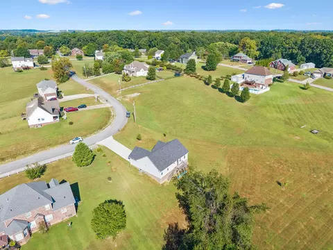 View/Area - 164 Lena Loop, Burns, TN 37029 photo 3 of 6