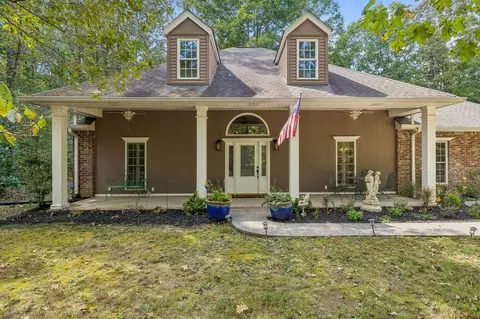 1019 Morningside Dr, Kingston Springs, TN 37082