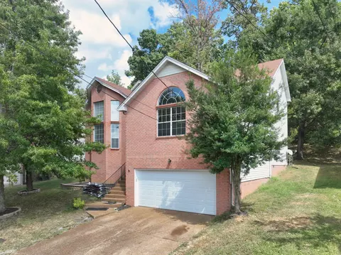 3465 Cobble St, Nashville, TN 37211