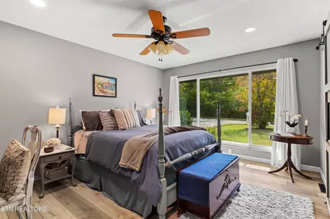 Bedroom - 314 Middleton Dr, Townsend, TN 37882 photo 3 of 3