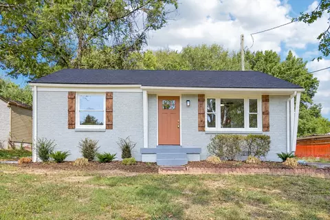 3140 Crosswood Dr, Nashville, TN 37214