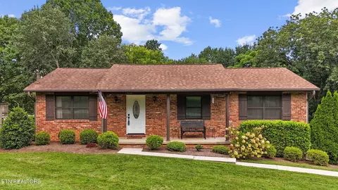 11029 Hughlan Dr, Knoxville, TN 37934